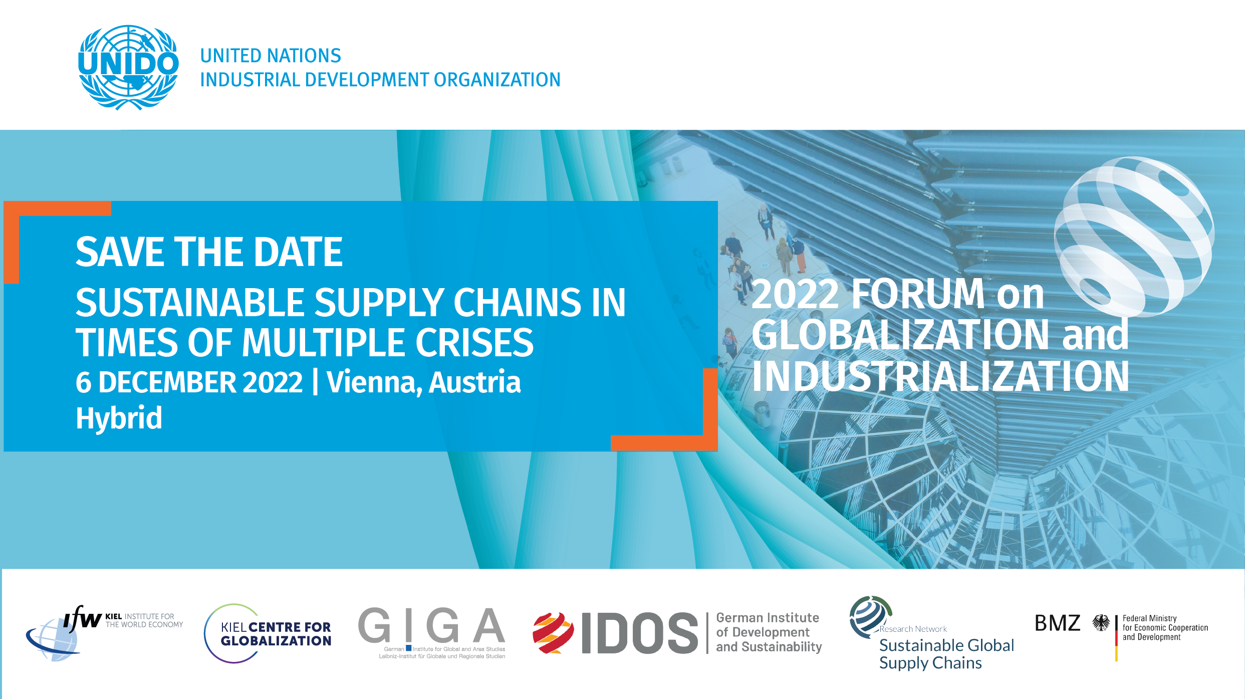 what are characteristics of globalization