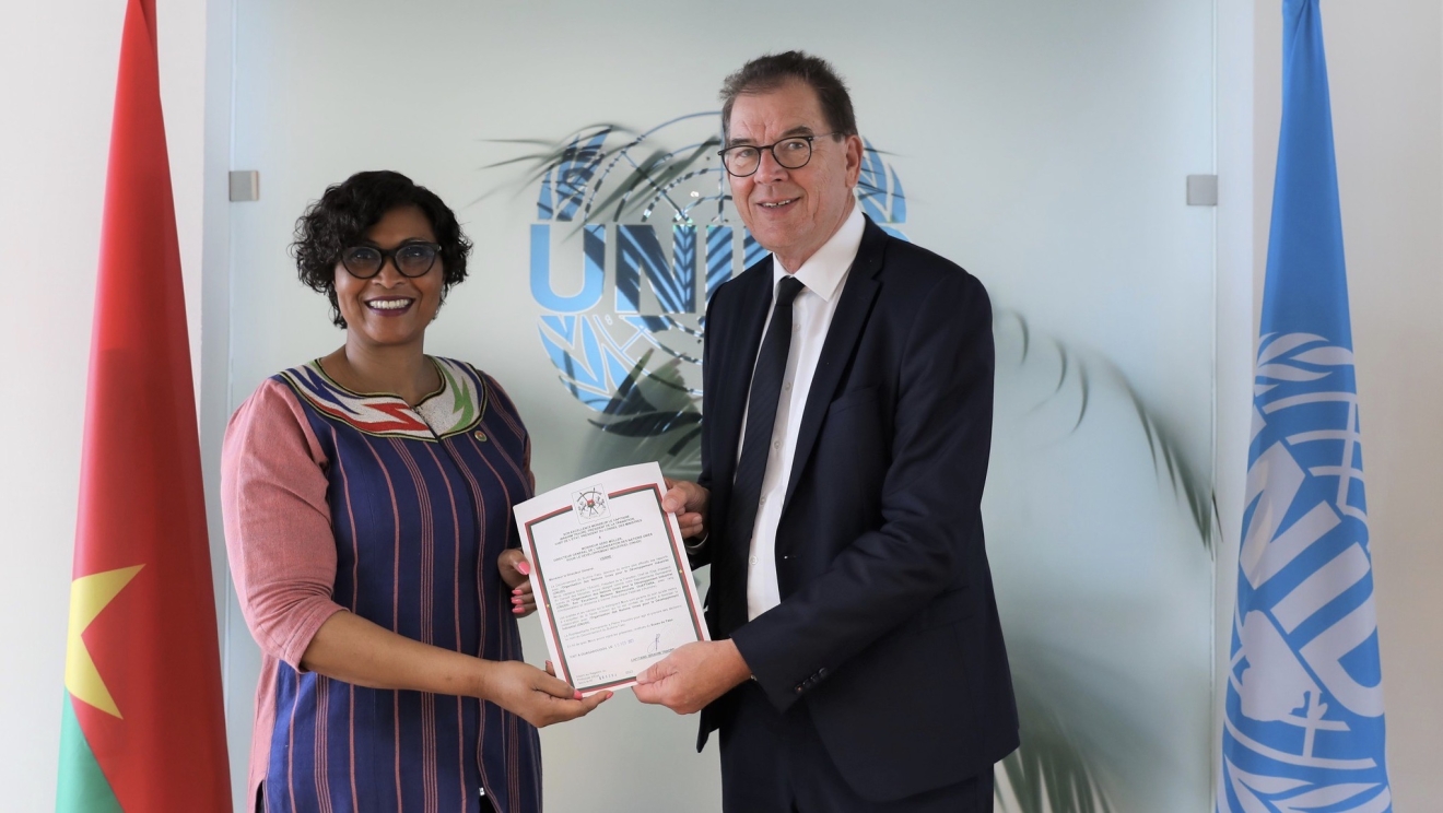 Her Excellency Ms. Maimounata OUATTARA, presents her credentials as Permanent Representative of Burkina Faso to UNIDO to the Director General, Mr. Gerd Müller